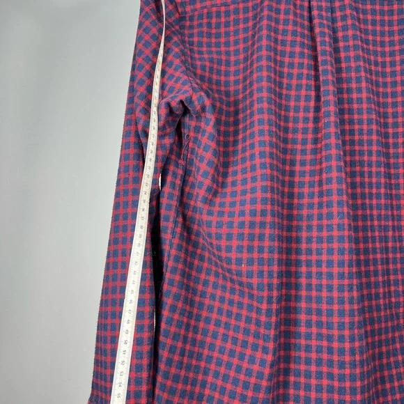 Casual Red and Blue Checkered Men's Shirt - Picture 10 of 10